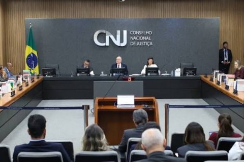 CNJ pune desembargador baiano por conceder prisão domiciliar a líder de facção
