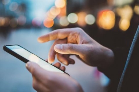 Quem tem empréstimo já pode trocar de banco para reduzir os juros pelo celular