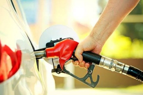 Fazenda prorroga subvenção à gasolina até 9 de setembro, quando caduca MP