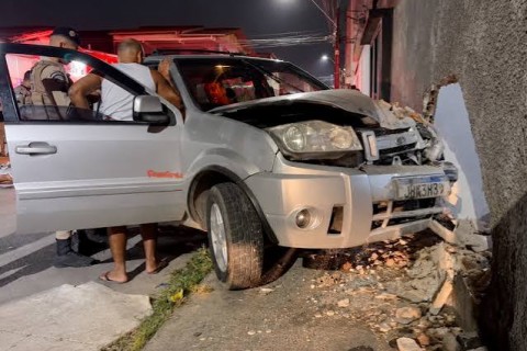 Ubatense fica ferido após motorista atropelar pessoas em Ilhéus