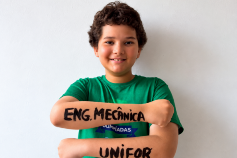 Baiano de 10 anos passa em 3º lugar no curso de engenharia mecânica em universidade de Fortaleza